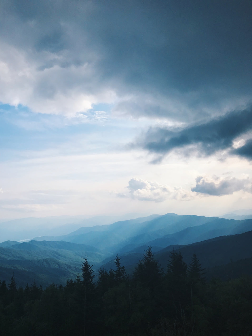 Sunbeams over the mountains Great Smoky Mountains, United States